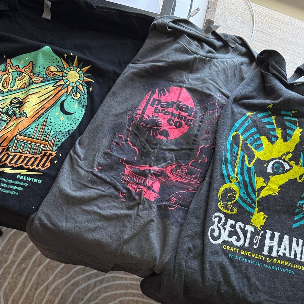 Set of 3 Brewery Graphic T-Shirt - Black and Gray